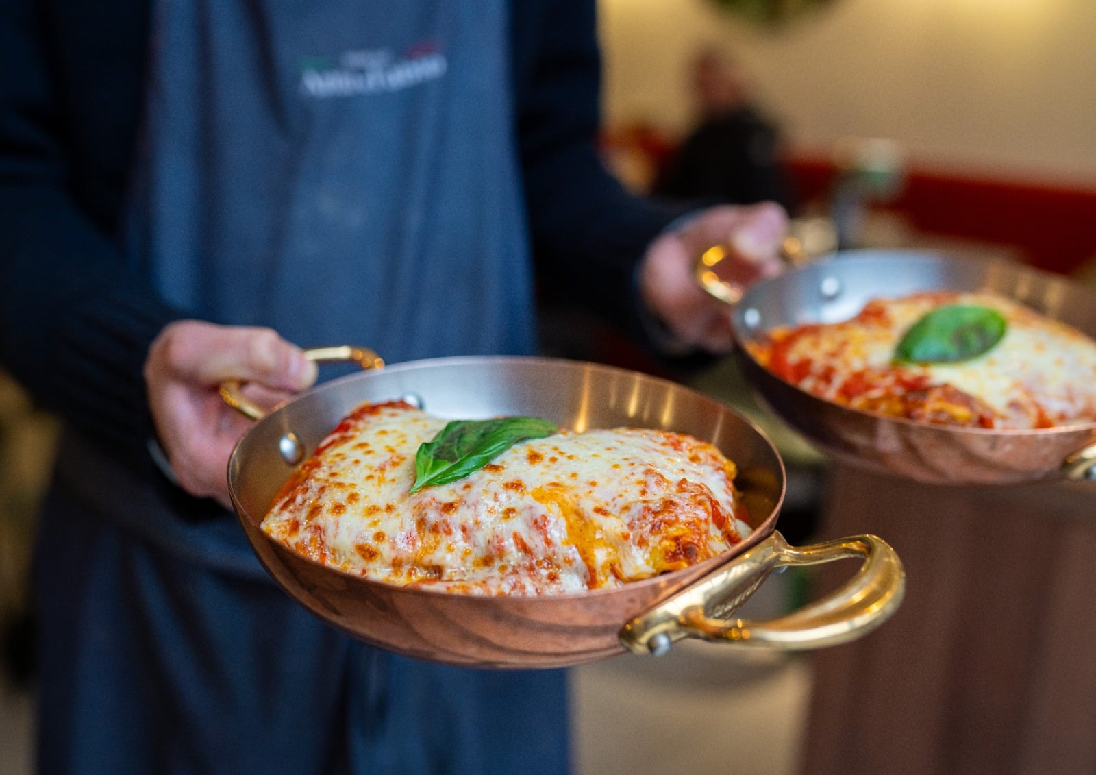 Les célèbres lasagnes à la bolognaise de chez Anto et Fabio - réserver dans une pizzeria